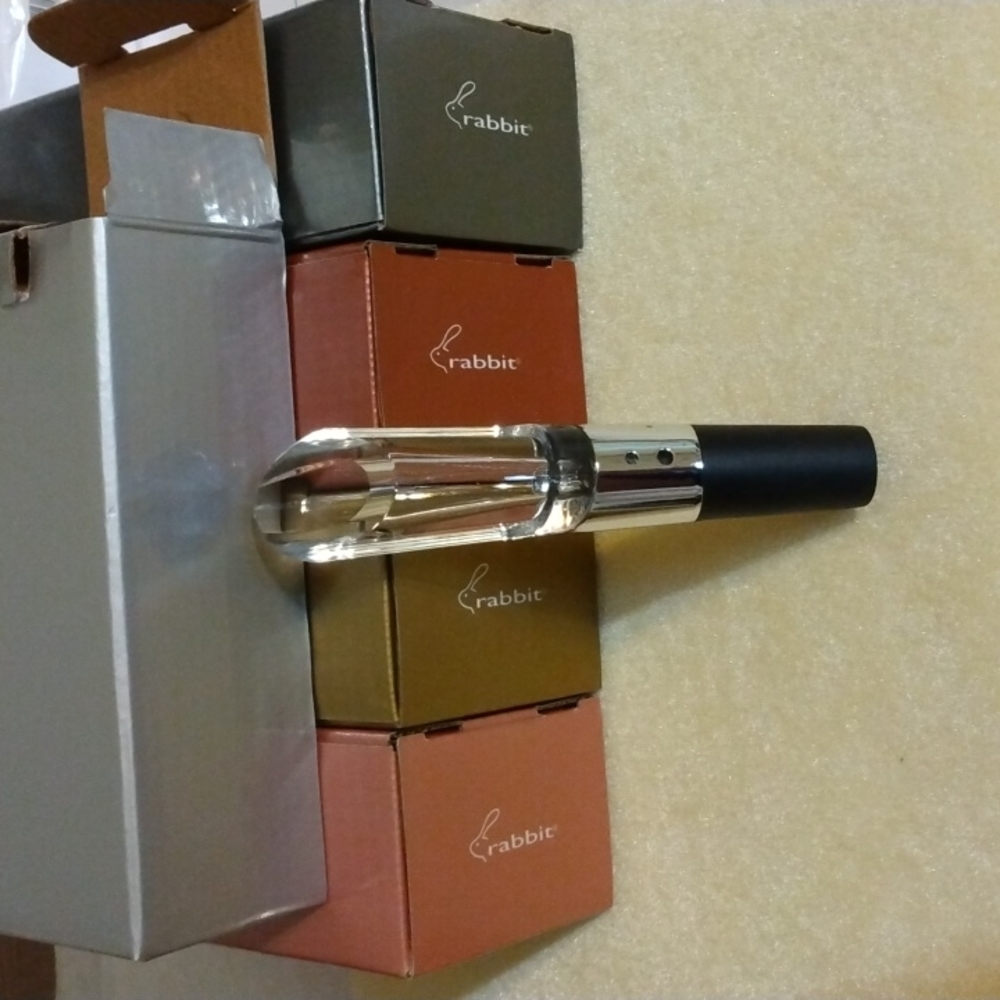 GOLD Wine Aerator by Rabbit